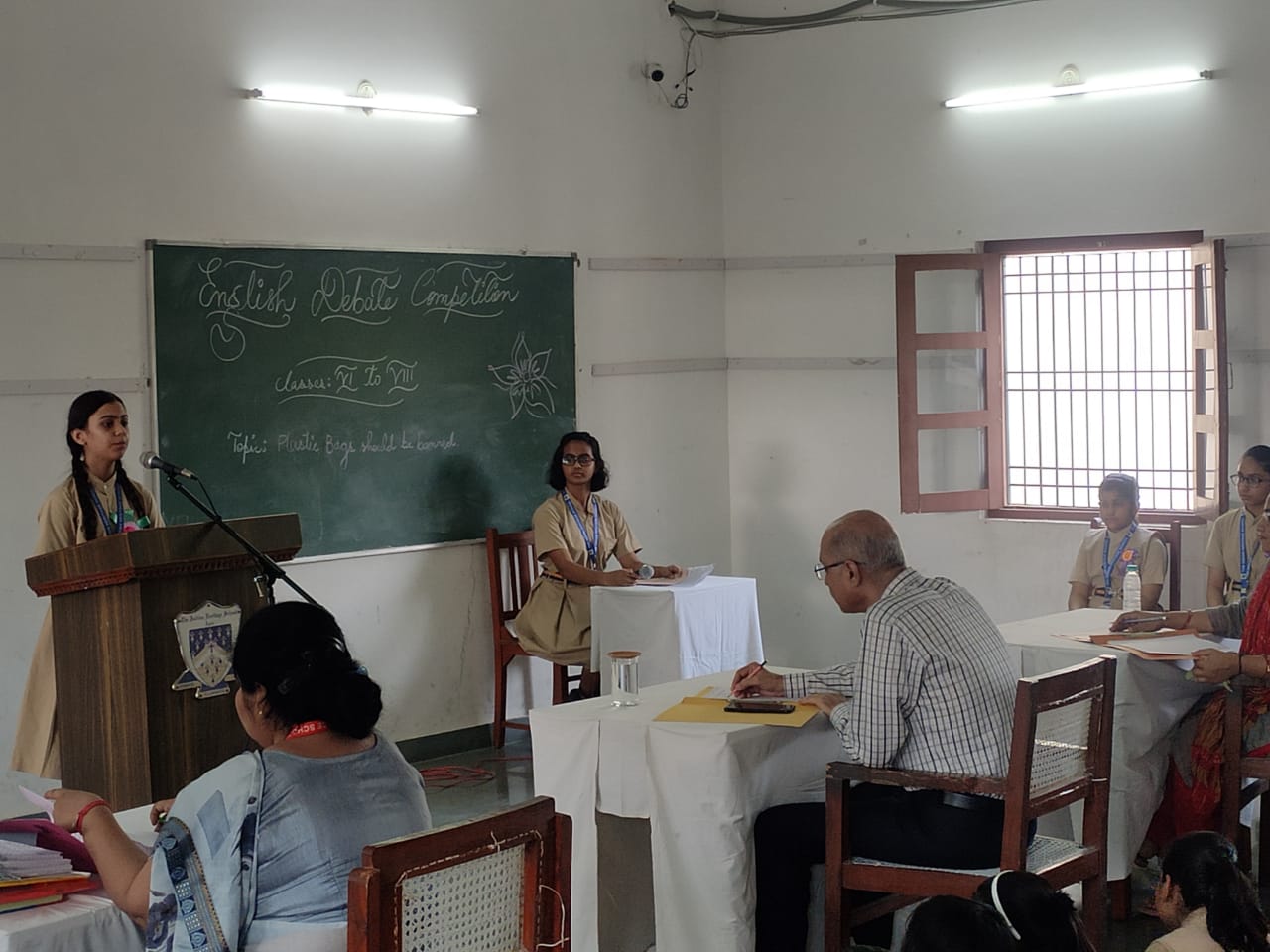 English Debate Competition